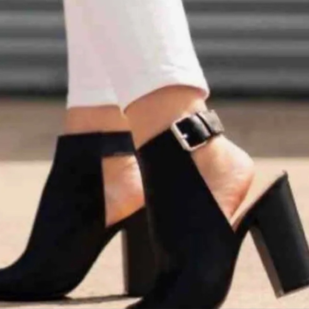 Fabulous  Via Spiga Fabrizia Shoe